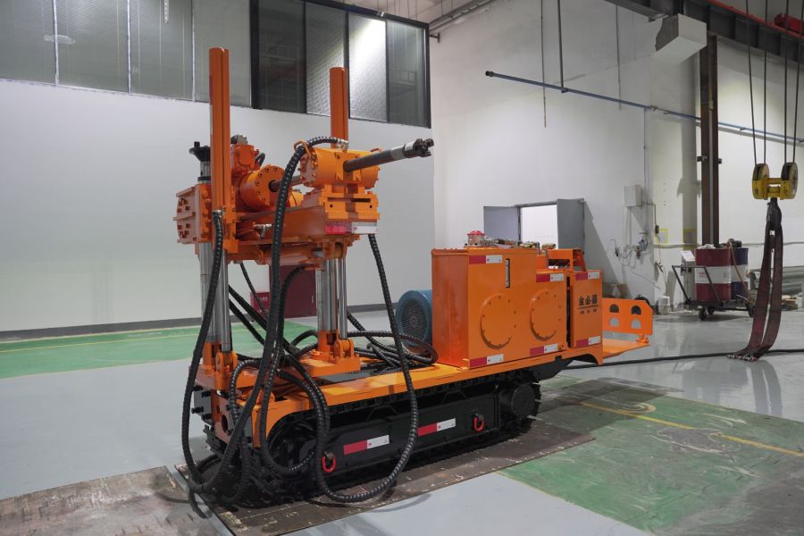 探水鉆機廠家就選石家莊巨匠煤礦機械有限公司